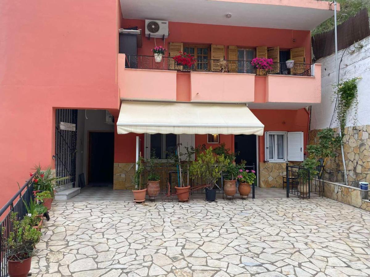 Nakou Freideriki Anthousa Pargas Exterior foto